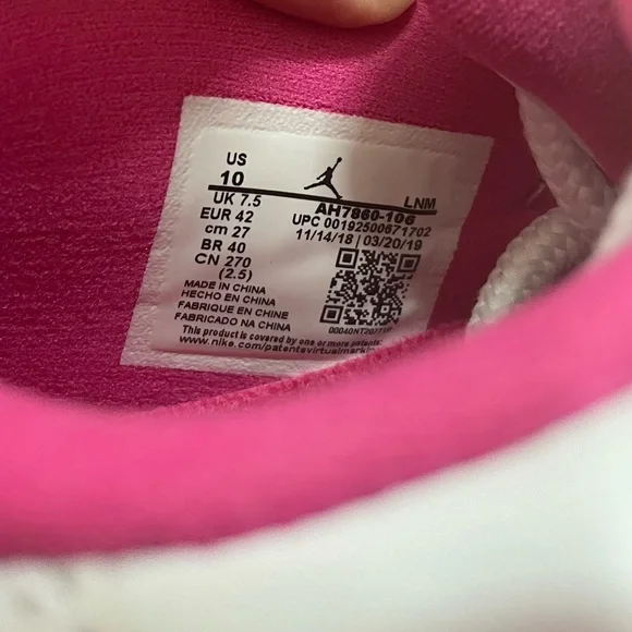 AIR JORDAN 11 RETRO PINK SNAKESKIN
